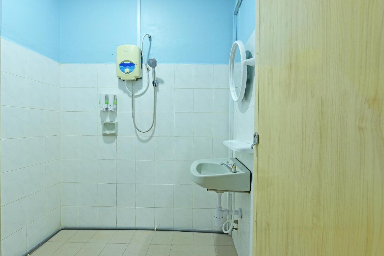 Oyo 90672 De Paradise Turtle Hotel Kerteh Εξωτερικό φωτογραφία