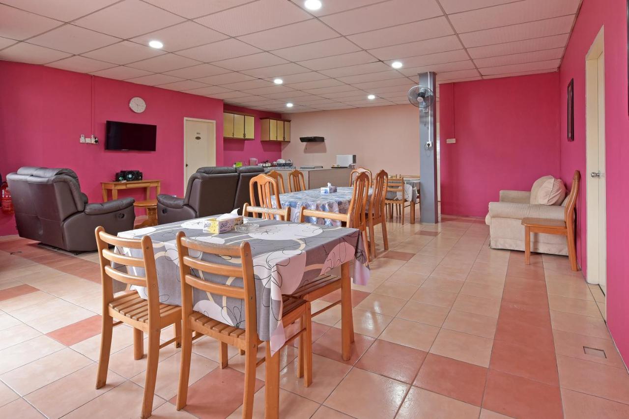 Oyo 90672 De Paradise Turtle Hotel Kerteh Εξωτερικό φωτογραφία